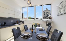 Domino Suite Eger